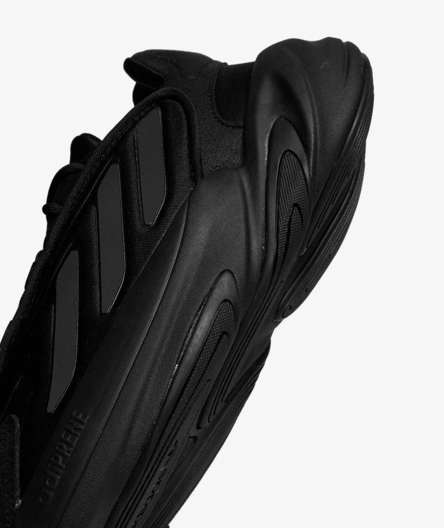 SNEAKERS ADIDAS OZELIA 4 SNEAKERS ADIDAS OZELIA