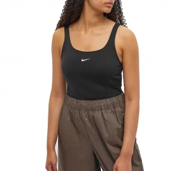 NIKE - ESSENTIALS SLEEVELESS TANK BLACK NEW ARRIVALS