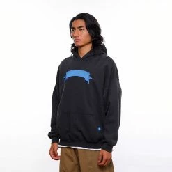 LIBERAIDERS EMBLEM PULLOVER HOODIE