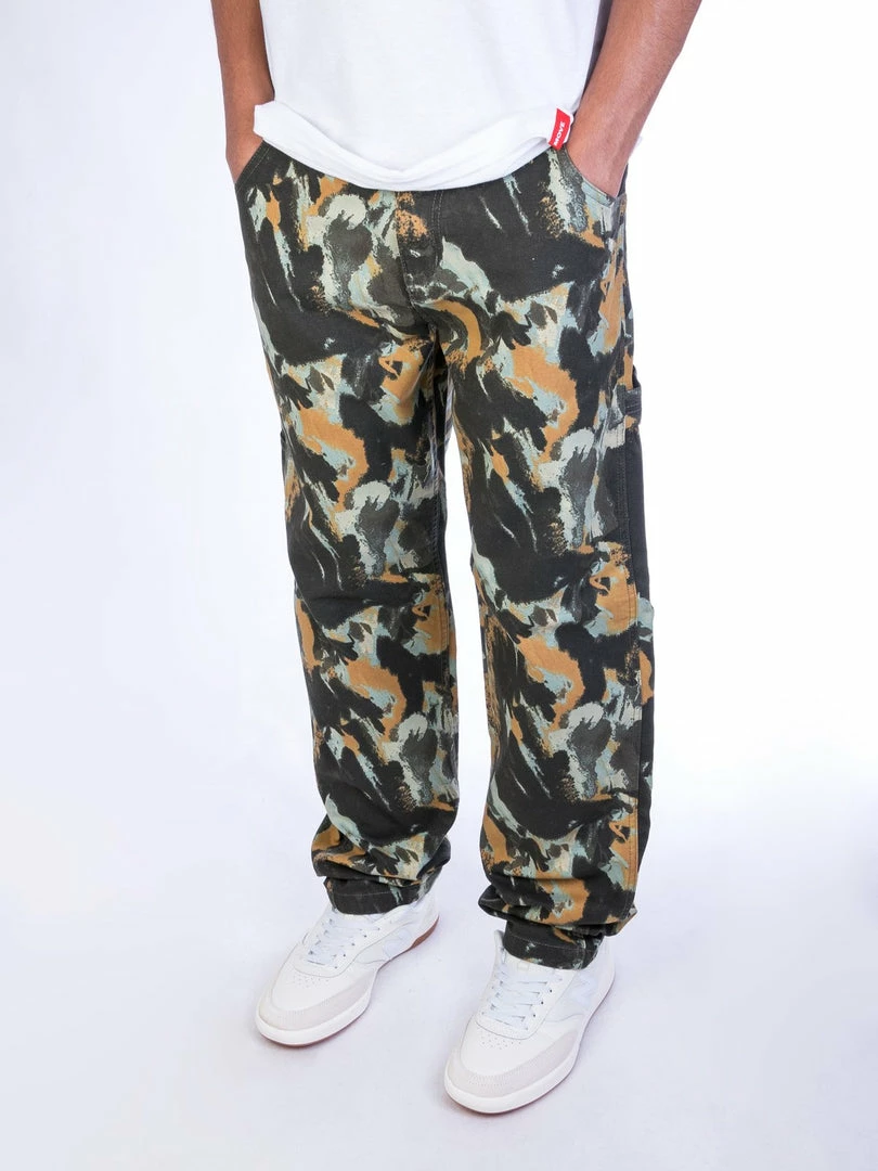 DICKIES CRAFTED CAMO CARPENTER PANT NEW ARRIVALS 6 DICKIES CRAFTED CAMO CARPENTER PANT NEW ARRIVALS
