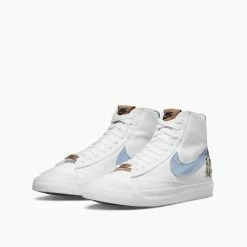 NIKE BLAZER MID 77 SE W