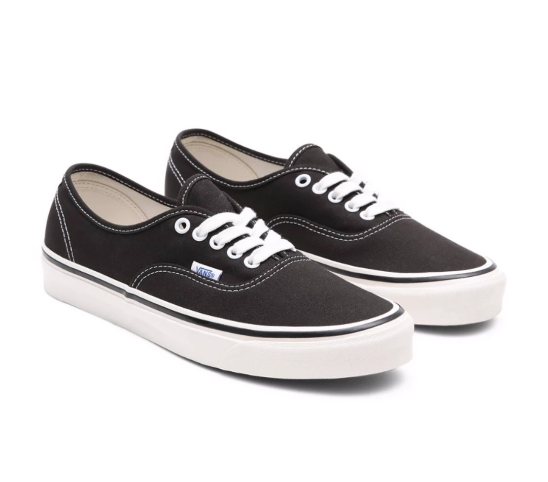 VANS AUTHENTIC 44DX BLACK NEW ARRIVALS 4 VANS AUTHENTIC 44DX BLACK NEW ARRIVALS