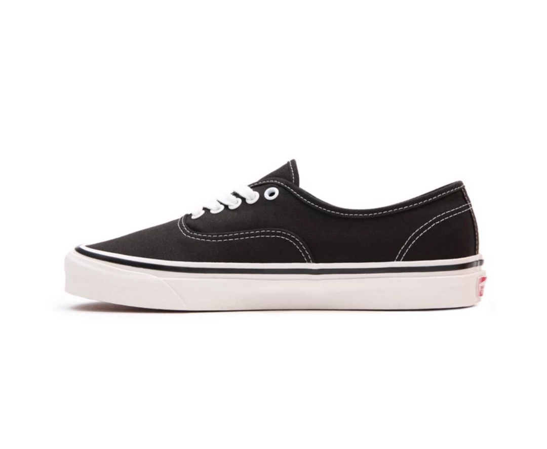 VANS AUTHENTIC 44DX BLACK NEW ARRIVALS 7 VANS AUTHENTIC 44DX BLACK NEW ARRIVALS