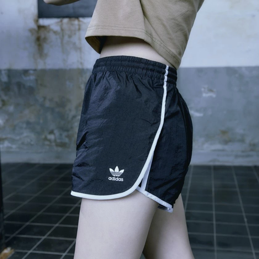ADIDAS SHORT ADICOLOR CLASSICS APPAREL