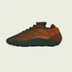 YEEZY 700 V3 COPPER FADE NEW ARRIVALS