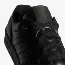 ADIDAS RIVALRY LOW BLACK SNEAKERS
