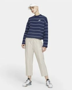 NIKE SPORTSWEAR STRIPE TROUSERS 11 NIKE SPORTSWEAR STRIPE TROUSERS