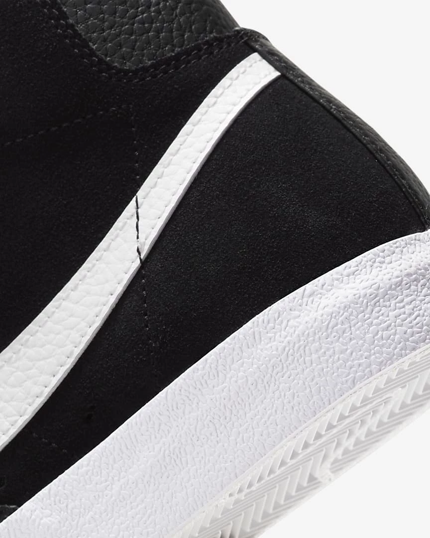 NIKE BLAZER MID '77 WMNS 9 NIKE BLAZER MID '77 WMNS