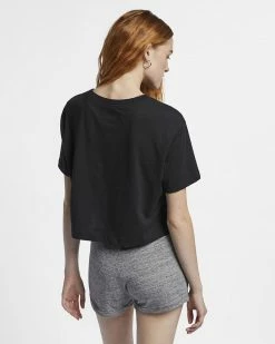 NIKE SPORTSWEAR ESSENTIAL W CROPPED T-SHIRT