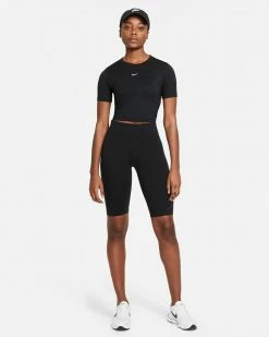 NEW ARRIVALS NIKE TOP CORTO BLACK